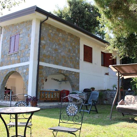 Villa Luisa Sul Mare Капітельйо Екстер'єр фото