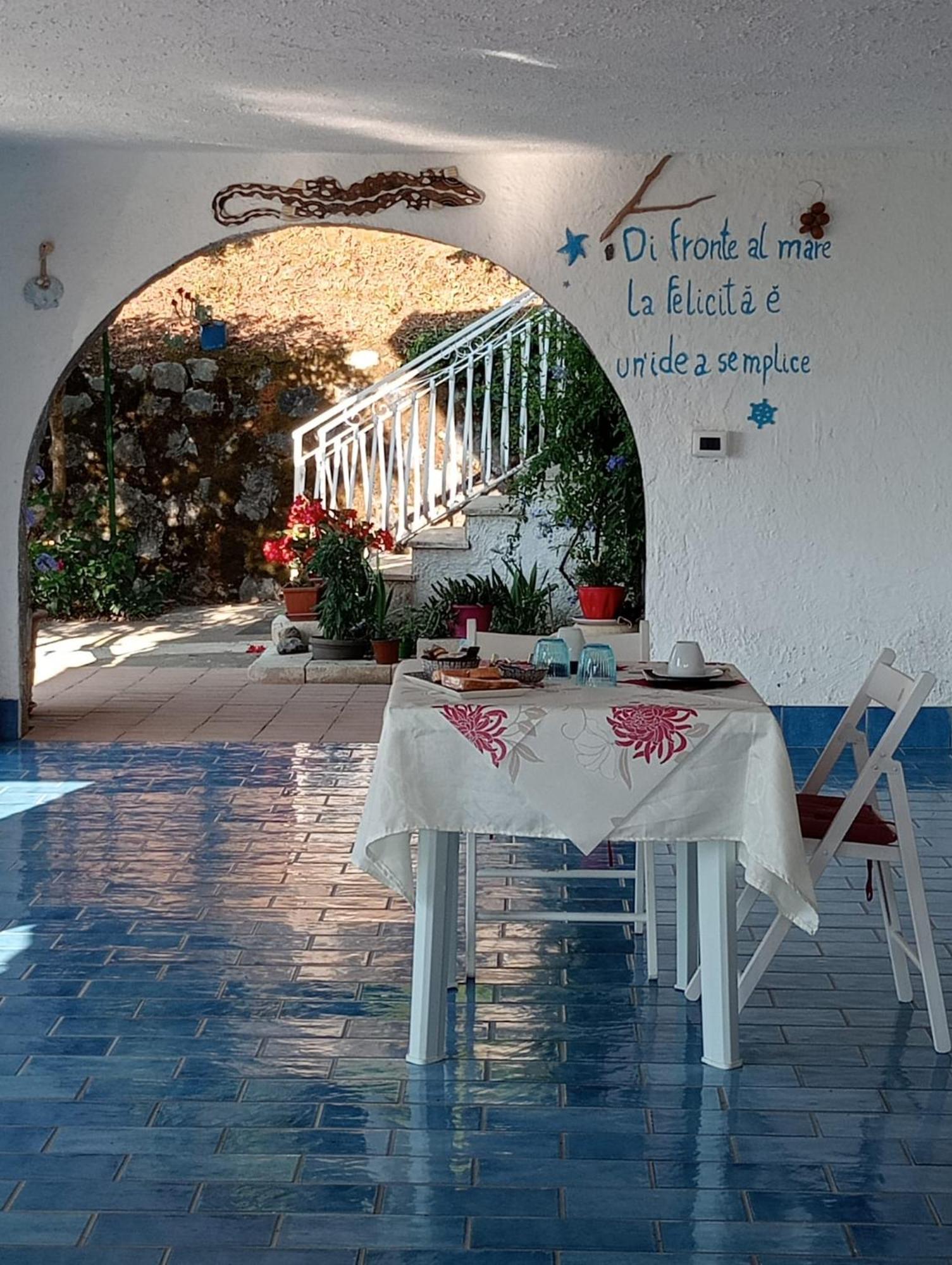 Villa Luisa Sul Mare Капітельйо Екстер'єр фото